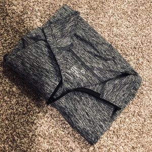 Gap athletic maternity sweatshirt 3/4 zip